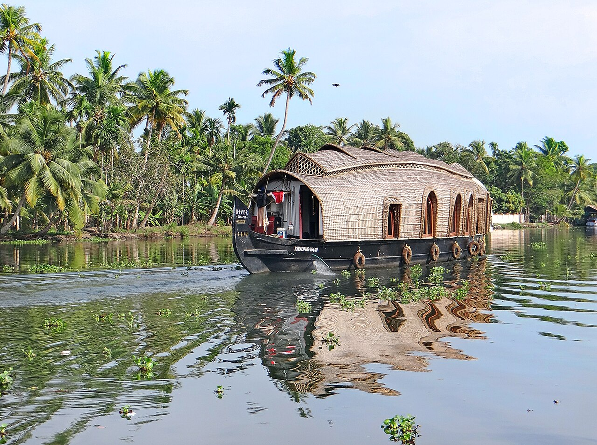 Enchanting Kerala Spiritual Tour photo 1