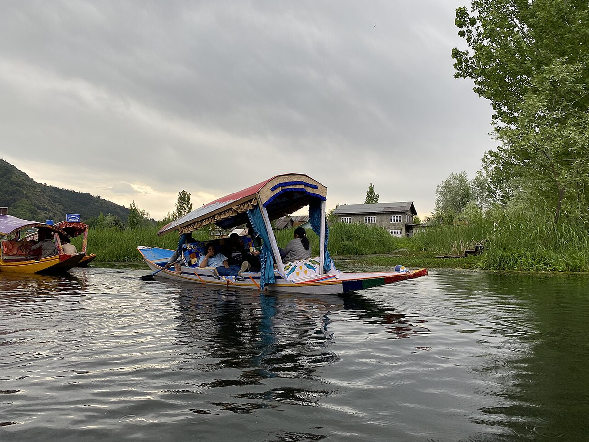Incredible Kashmir Cultural Tour photo 1