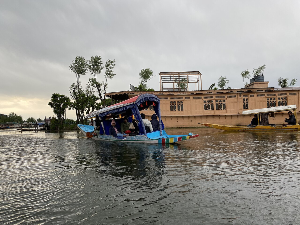 Incredible Kashmir Cultural Tour photo 1