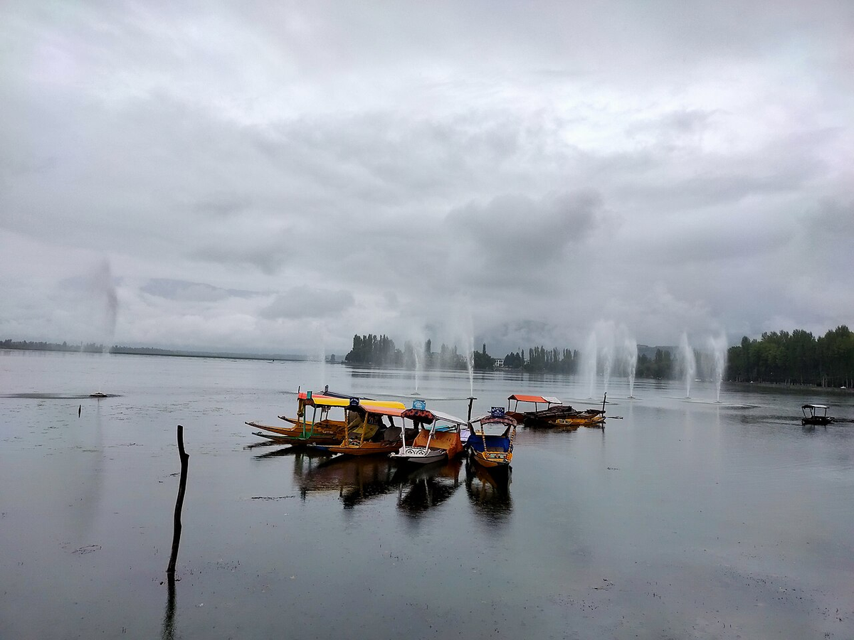 Incredible Kashmir Spiritual Tour photo 1