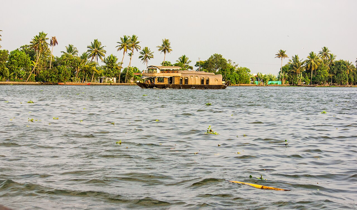 Journey through Kerala Weekend Getaway Tour photo 1