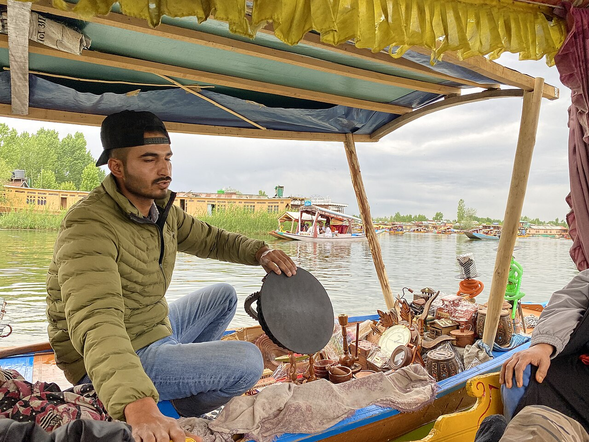 Thrilling Kashmir Weekend Getaway Tour photo 1