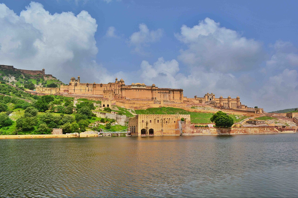 Thrilling Rajasthan Budget Tour photo 1